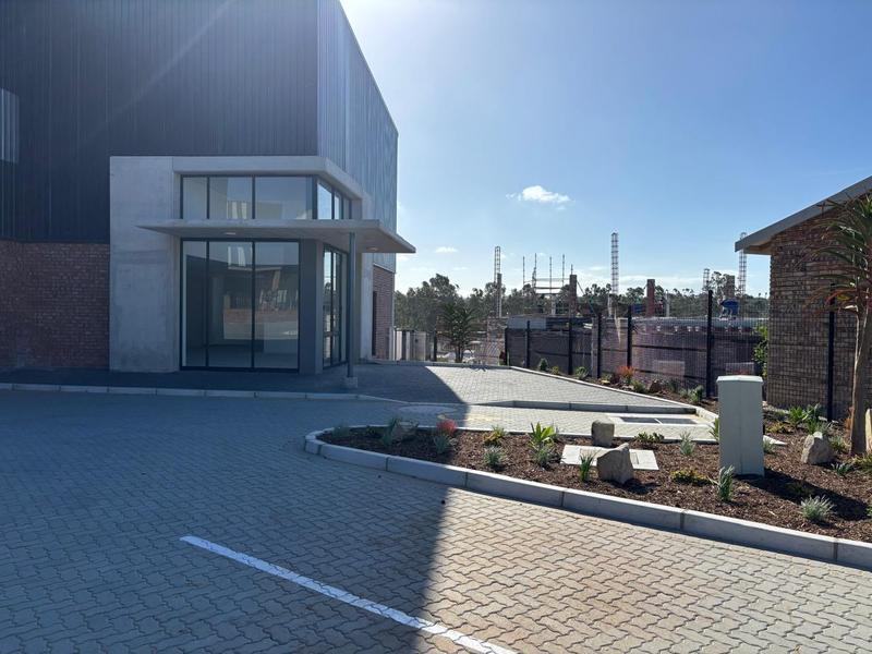 Commercial Property for Sale in Fairview Eastern Cape